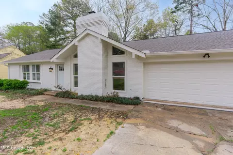 Exterior - 739 Benwick Dr, Brandon, MS 39047 photo 6 of 23
