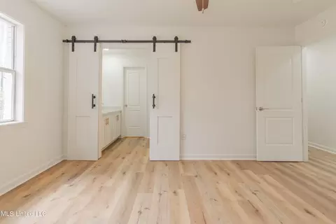 Entry Way - 739 Benwick Dr, Brandon, MS 39047 photo 2 of 2