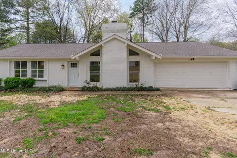 Exterior - 739 Benwick Dr, Brandon, MS 39047 photo 3 of 23