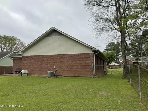 2375 Riffle Ave, Jackson, MS 39209 photo 10