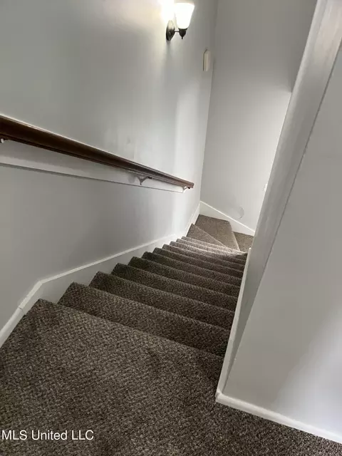 Entry Way - 171 Lakebend Cir #171, Brandon, MS 39042 photo 1 of 1