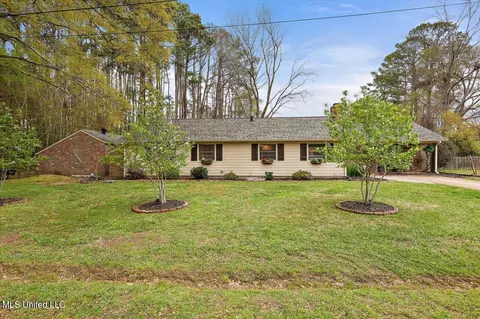 114 Dixie Ln, Madison, MS 39110 photo 1