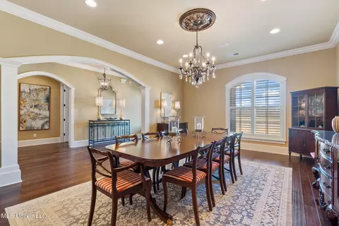 Dining - 140 Como Trace Dr, Senatobia, MS 38668 photo 1 of 3