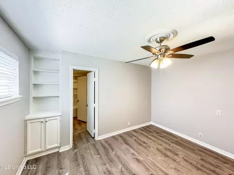 Other - 63 Sycamore Ln, Brandon, MS 39042 photo 8 of 9
