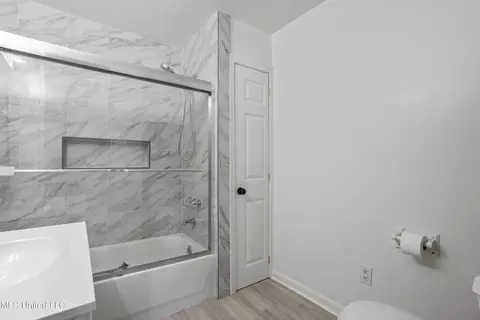 Bath - 1115 Iris St, Long Beach, MS 39560 photo 2 of 2