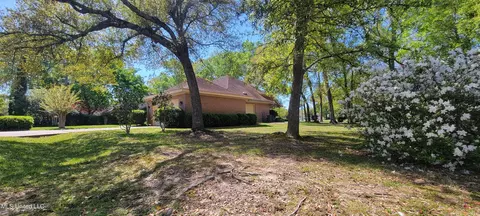 Exterior - 7922 Hapuna Pl, Diamondhead, MS 39525 photo 3 of 15