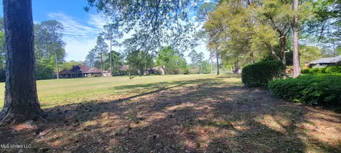Exterior - 7922 Hapuna Pl, Diamondhead, MS 39525 photo 7 of 15
