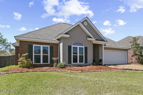 Exterior - 292 Cherry Bark Dr, Brandon, MS 39047 photo 2 of 6