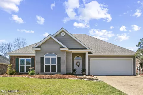 292 Cherry Bark Dr, Brandon, MS 39047