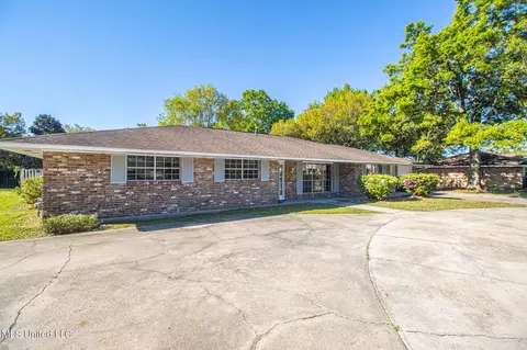 Exterior - 20207 Pineville Rd, Long Beach, MS 39560 photo 4 of 5