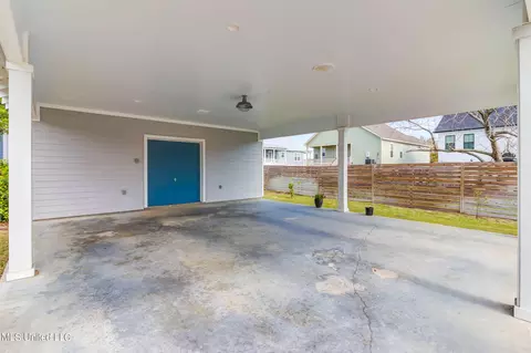 Exterior - 205 E 4th St, Long Beach, MS 39560 photo 11 of 15