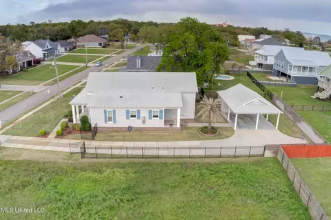 View/Area - 205 E 4th St, Long Beach, MS 39560 photo 13 of 13
