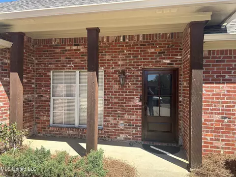141 Regatta Dr, Brandon, MS 39047 photo 2