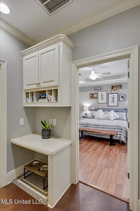 Bedroom - 304 Old Town Cir, Brandon, MS 39042 photo 1 of 5