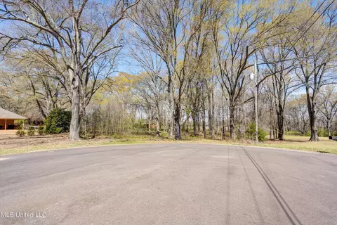 18 Oakley Rd, Senatobia, MS 38668 photo 2