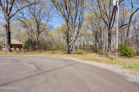 18 Oakley Rd, Senatobia, MS 38668 photo 4