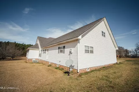 Exterior - 56 Weaver Ln, Preston, MS 39354 photo 9 of 13