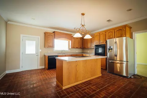 Kitchen - 56 Weaver Ln, Preston, MS 39354 photo 1 of 3