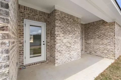 Exterior - 111 Porter Ridge Rdg, Canton, MS 39046 photo 8 of 10