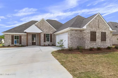 Exterior - 111 Porter Ridge Rdg, Canton, MS 39046 photo 2 of 10