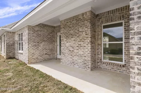 Bath - 111 Porter Ridge Rdg, Canton, MS 39046 photo 1 of 6