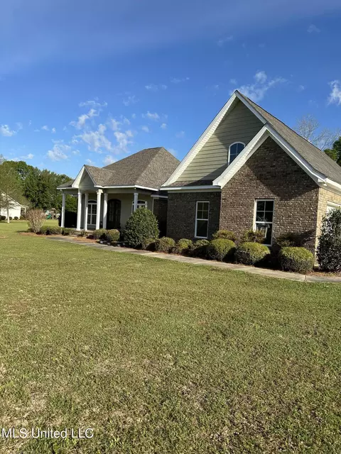 Exterior - 127 Stillwater Dr, Lucedale, MS 39452 photo 2 of 7