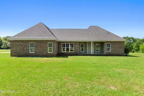 Exterior - 127 Stillwater Dr, Lucedale, MS 39452 photo 6 of 7