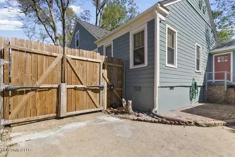 Exterior - 4061 Redwing Ave, Jackson, MS 39216 photo 11 of 11