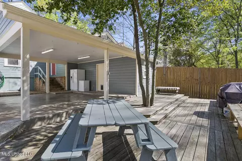 Exterior - 4061 Redwing Ave, Jackson, MS 39216 photo 7 of 11
