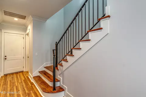 Entry Way - 324 Concert St, Flowood, MS 39232 photo 3 of 3