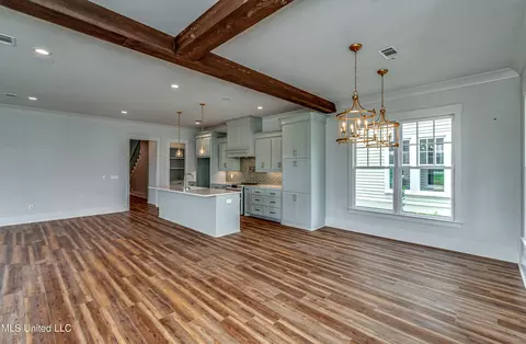 Dining - 324 Concert St, Flowood, MS 39232 photo 1 of 1