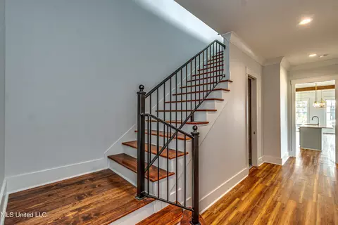 Entry Way - 324 Concert St, Flowood, MS 39232 photo 2 of 3