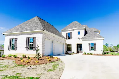 360 River Forest Ln, Brandon, MS 39047