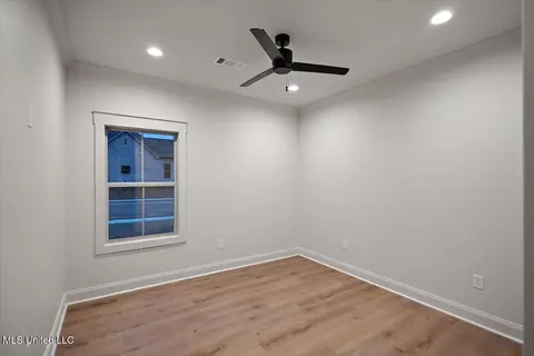 Bedroom - 215 Bronson Bnd, Flowood, MS 39232 photo 2 of 3