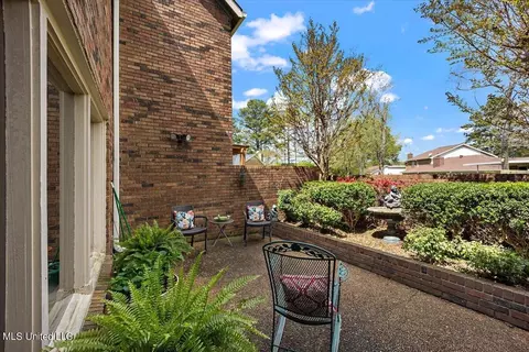 Exterior - 26 Timber Ridge Dr, Brandon, MS 39042 photo 5 of 8