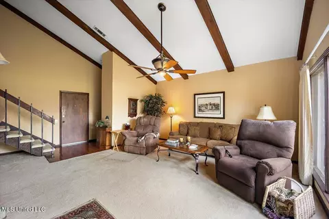Living - 26 Timber Ridge Dr, Brandon, MS 39042 photo 2 of 3