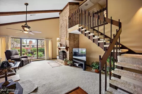 Living - 26 Timber Ridge Dr, Brandon, MS 39042 photo 1 of 3