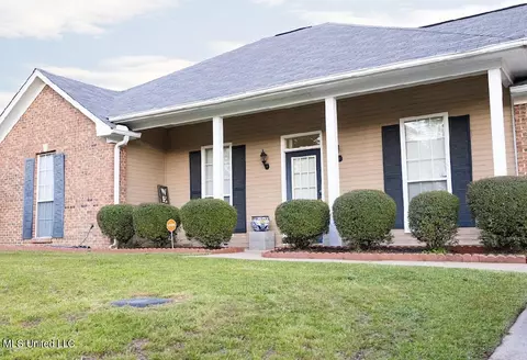 Exterior - 3109 Tynes Dr, Byram, MS 39272 photo 3 of 9