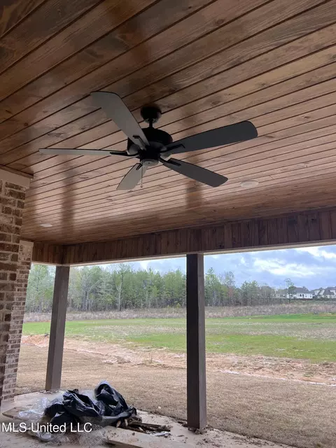 Exterior - 257 Bronson Bnd, Flowood, MS 39232 photo 2 of 3