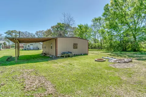 Exterior - 1419 Oak St, Flowood, MS 39232 photo 13 of 14