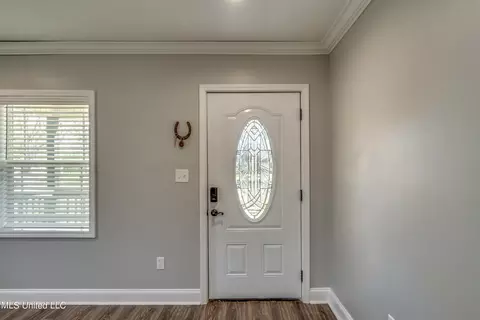 Entry Way - 1419 Oak St, Flowood, MS 39232 photo 1 of 1