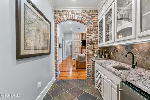 Kitchen - 109 Cedar Woods Cv, Madison, MS 39110 photo 1 of 6