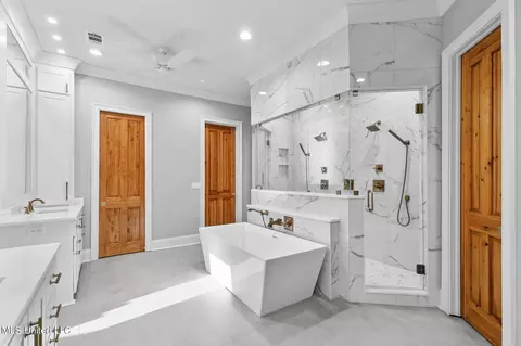 Bath - 109 Cedar Woods Cv, Madison, MS 39110 photo 1 of 9