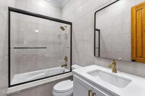 Bath - 109 Cedar Woods Cv, Madison, MS 39110 photo 6 of 9