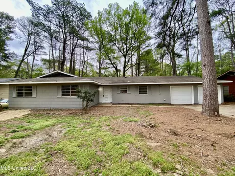 1139 Shalimar Dr, Jackson, MS 39204 photo 1