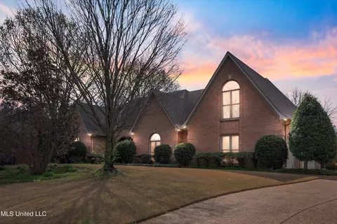 9175 Rosalie Cv, Olive Branch, MS 38654