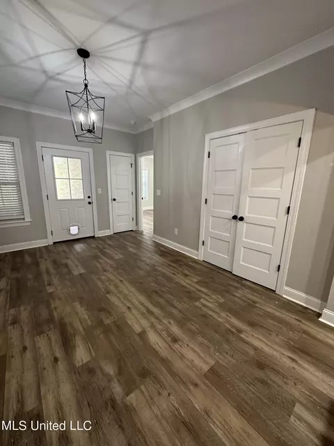 Entry Way - 2081 Springfield Dr, Belden, MS 38826 photo 1 of 2