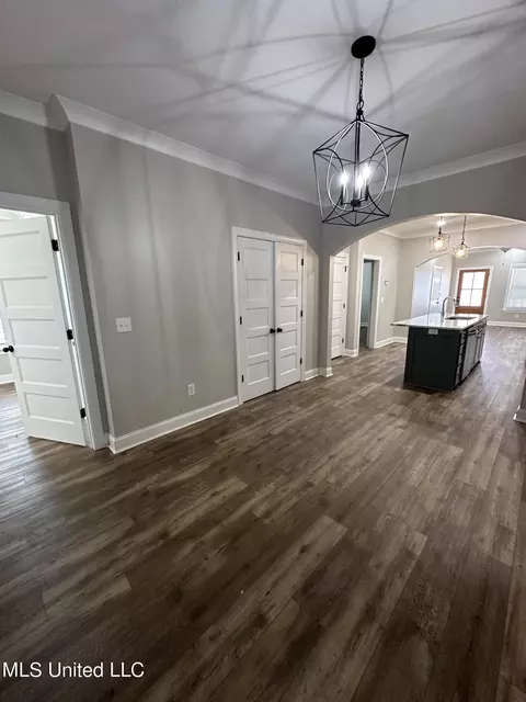 Entry Way - 2081 Springfield Dr, Belden, MS 38826 photo 2 of 2