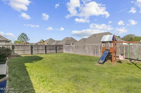 Exterior - 314 E Buttonwood Ln, Canton, MS 39046 photo 11 of 11
