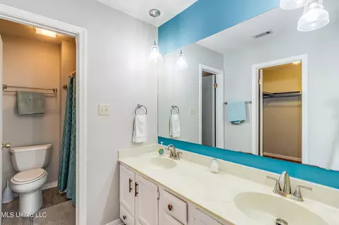 Bath - 6840 Hilo St, Diamondhead, MS 39525 photo 2 of 4